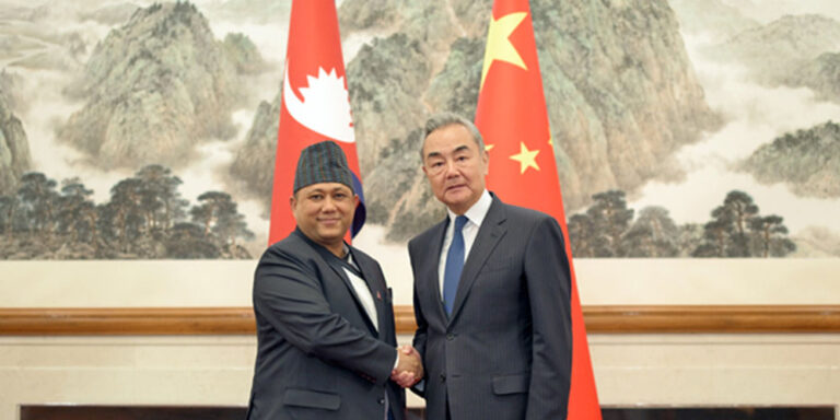 चीनले नेपाललाई भन्यो-टाढाको आफन्तभन्दा नजिकको छिमेकी राम्रो